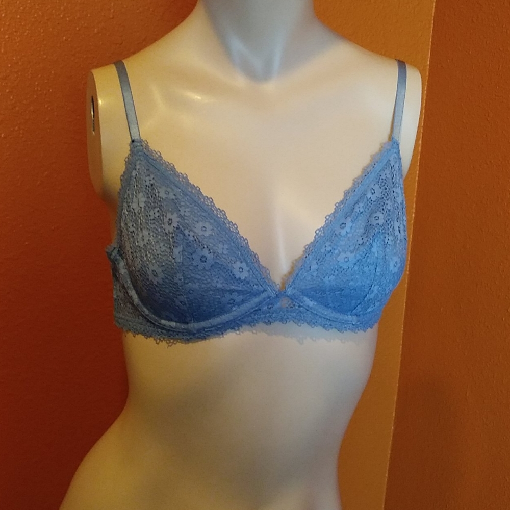 Victoria's Secret bralette size medium
